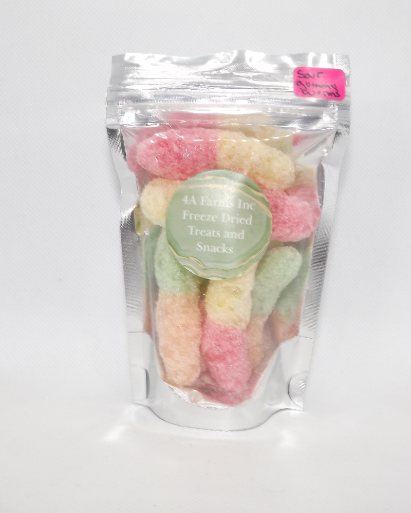 Freeze dried sour gummy worms